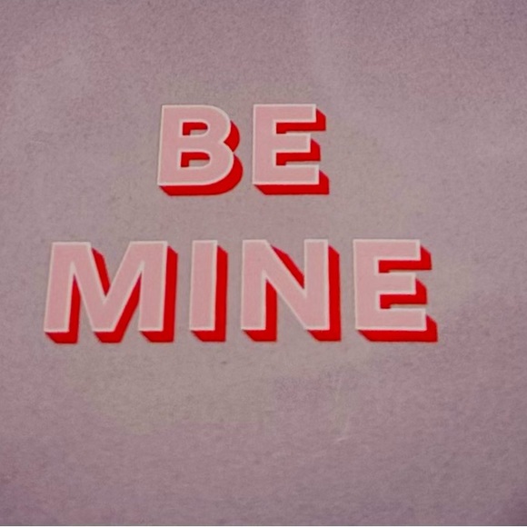 Le Creuset BE MINE Conversation Heart Plate Purple Valentine’s Day - Picture 4 of 4